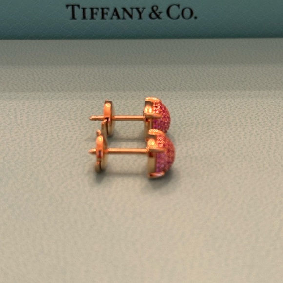 Tiffany&Co. 18k Rose Gold Paloma Picasso Sugar Stack Pink Sapphires Earrings - Picture 4 of 11